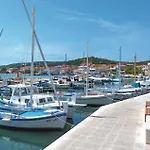1 Bedroom Amazing Apartment In Betina Apartment Betina (Sibenik-Knin)