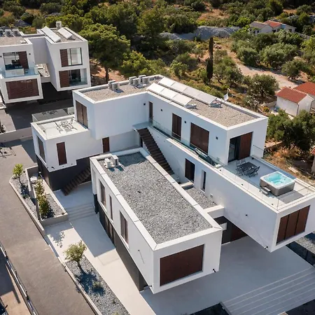 1 Bedroom Cozy In * 贝蒂纳